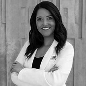 Dr. Layla Lohmann