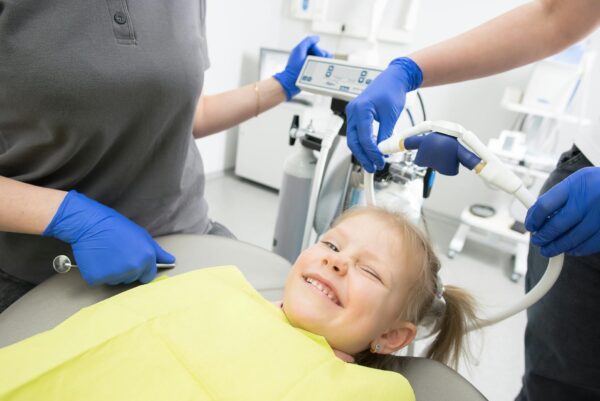 sealants in pediatric dentistry