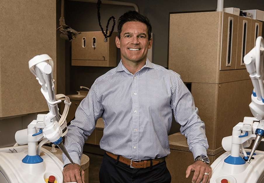 image-of-dr.-bolamperti-with-his-new-solea-dental-laser-technology