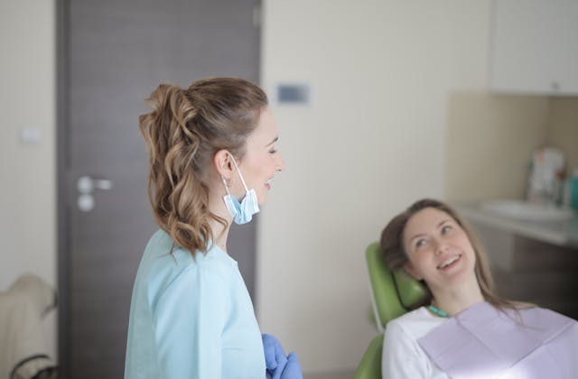 should-i-hire-an-associate-as-a-the-lead-dentist