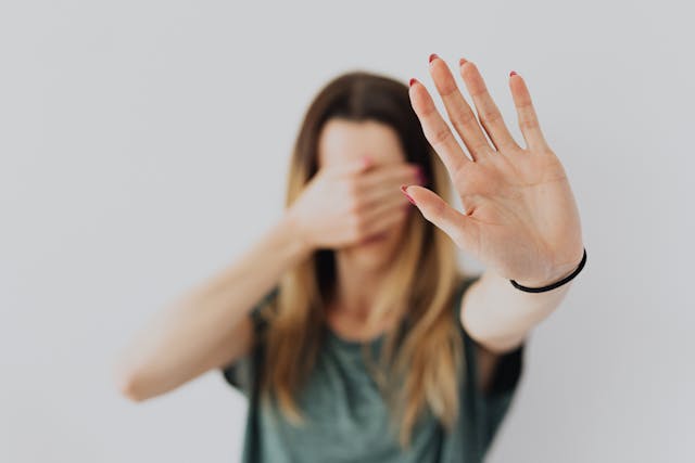 stop-dental-assistants-from-cross-contamination-by-communicating-and-teachin